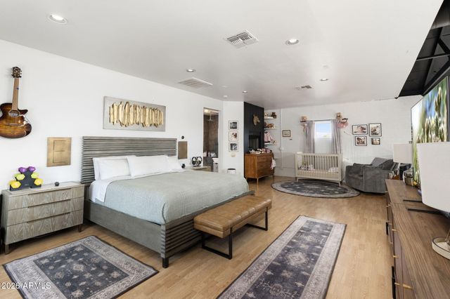 2301 N 13TH Street, Phoenix, AZ 85006