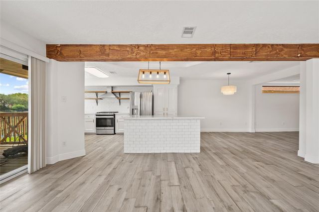 1026 Oyster Bay Drive, Sugar Land, TX 77478