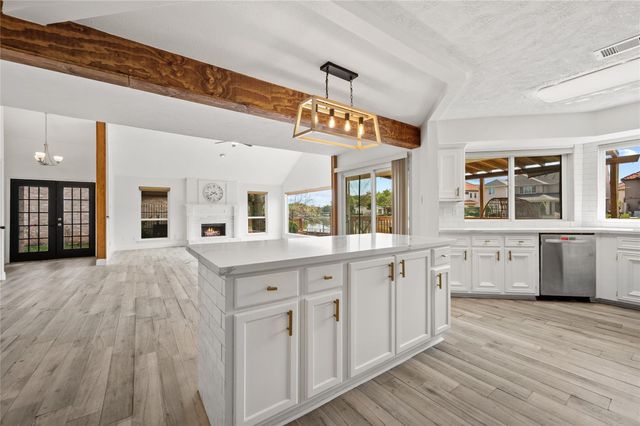 1026 Oyster Bay Drive, Sugar Land, TX 77478