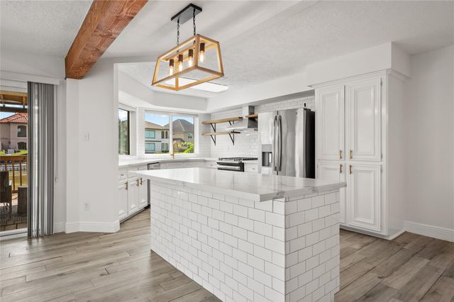 1026 Oyster Bay Drive, Sugar Land, TX 77478