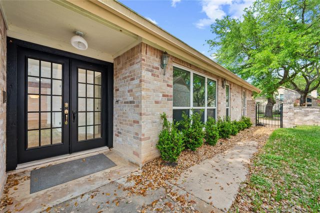 1026 Oyster Bay Drive, Sugar Land, TX 77478