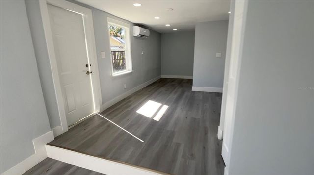 2105 N ALLENDALE AVENUE A, Sarasota, FL 34234