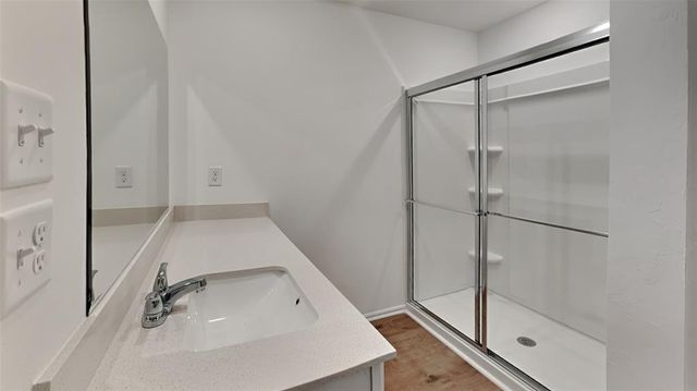 3909 Dutch Lane, Mustang, OK 73064