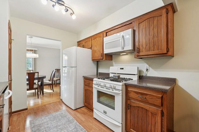 7533 W Tuckaway Creek DRIVE, Franklin, WI 53132