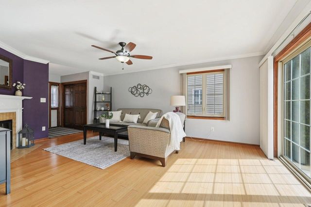 7533 W Tuckaway Creek DRIVE, Franklin, WI 53132