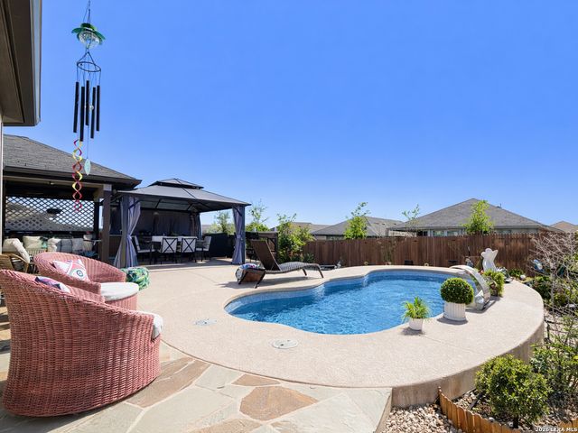 10242 Juniper Oaks, Boerne, TX 78006