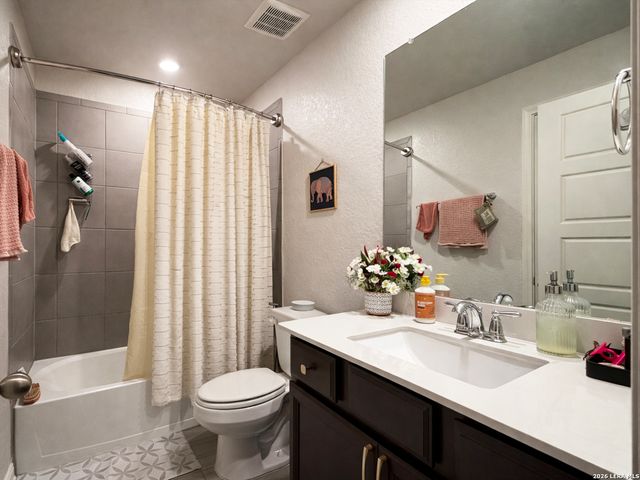 10242 Juniper Oaks, Boerne, TX 78006