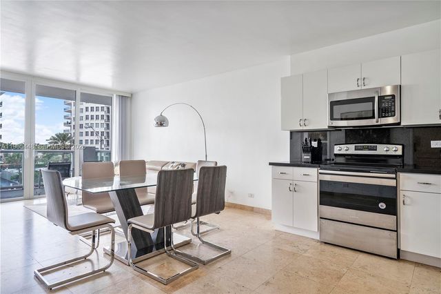 5601 Collins Ave 423, Miami Beach, FL 33140