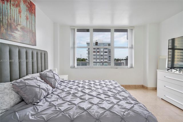 5601 Collins Ave 423, Miami Beach, FL 33140