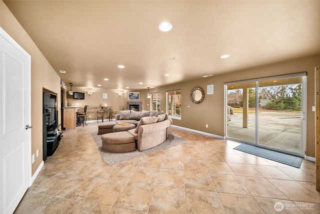 2429 Fancher Heights Blvd, East Wenatchee, WA 98802