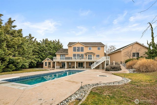 2429 Fancher Heights Blvd, East Wenatchee, WA 98802