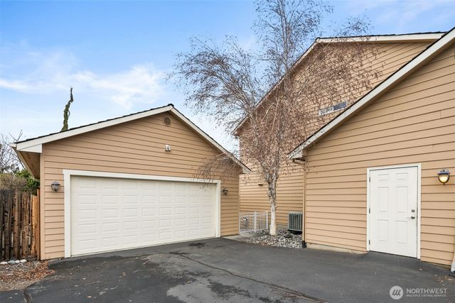 2429 Fancher Heights Blvd, East Wenatchee, WA 98802