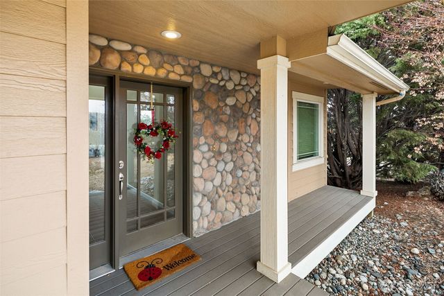 2429 Fancher Heights Blvd, East Wenatchee, WA 98802