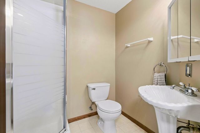 39 154th Avenue NE, Ham Lake, MN 55304