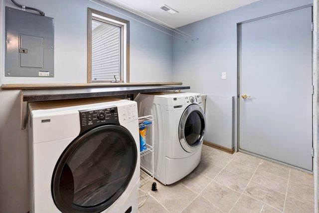 39 154th Avenue NE, Ham Lake, MN 55304