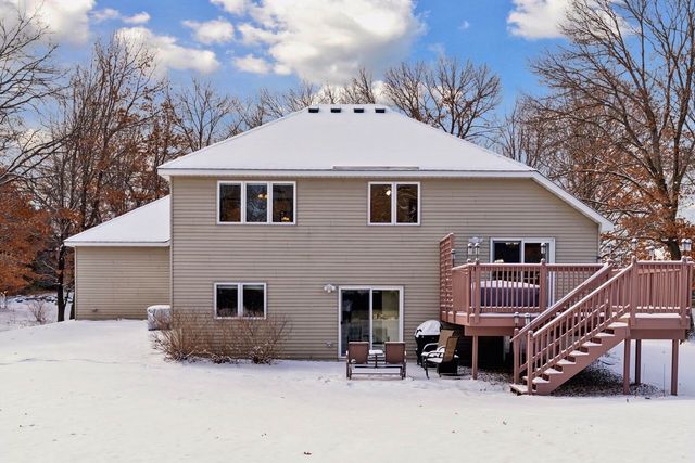 39 154th Avenue NE, Ham Lake, MN 55304