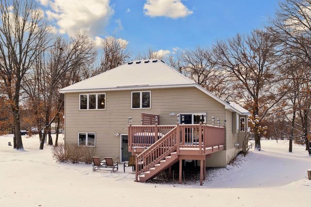 39 154th Avenue NE, Ham Lake, MN 55304