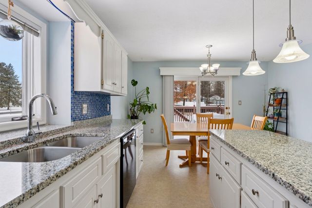 39 154th Avenue NE, Ham Lake, MN 55304