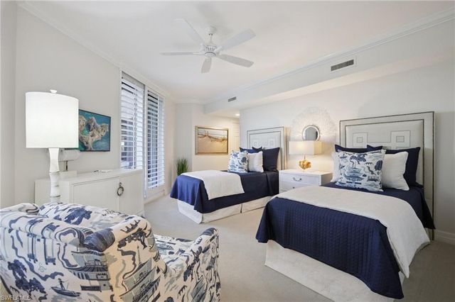 7575 Pelican Bay BLVD 201, Naples, FL 34108