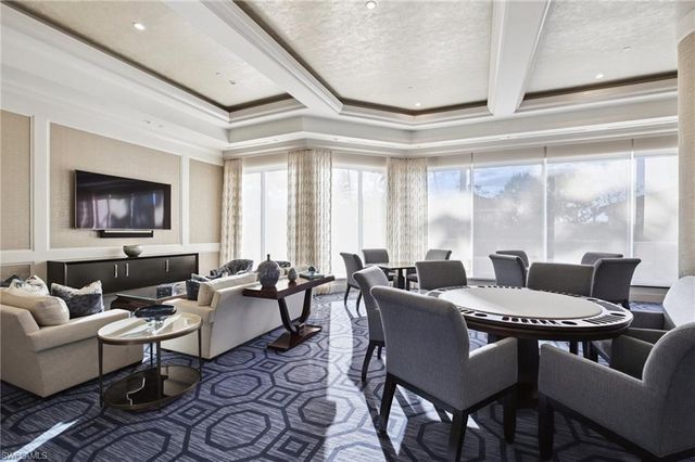 7575 Pelican Bay BLVD 201, Naples, FL 34108