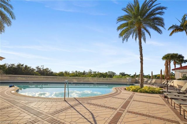 7575 Pelican Bay BLVD 201, Naples, FL 34108