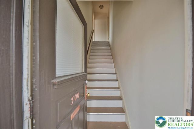 300 Locust Street, Bethlehem City, PA 18018