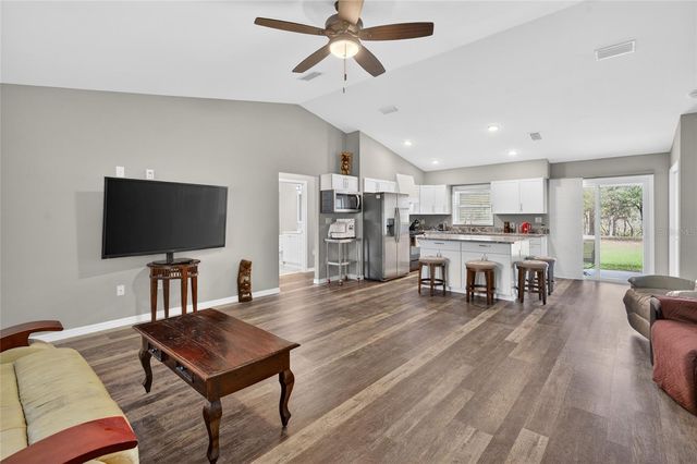 2933 E QUAIL COURT, Inverness, FL 34452