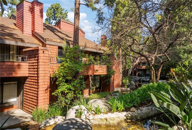 388 S Prospectors 115, Diamond Bar, CA 91765