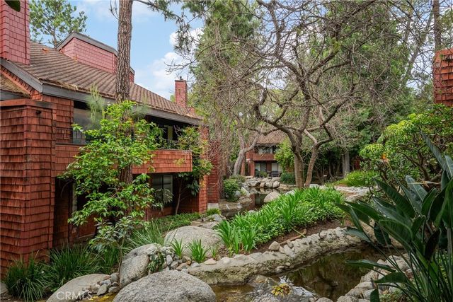 388 S Prospectors 115, Diamond Bar, CA 91765