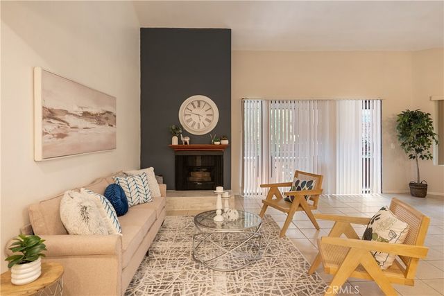 388 S Prospectors 115, Diamond Bar, CA 91765