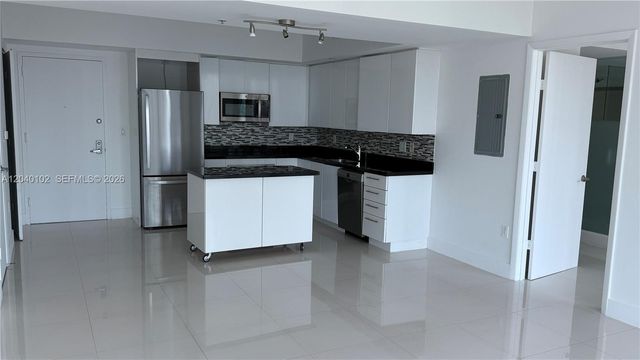 92 SW 3 Street 3311, Miami, FL 33130