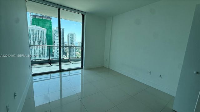 92 SW 3 Street 3311, Miami, FL 33130