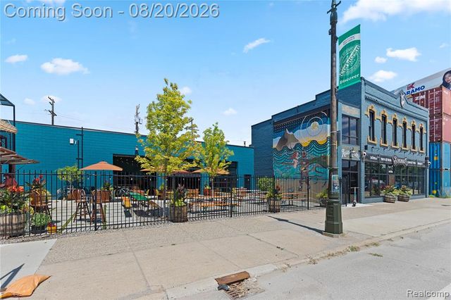 2221 Wabash Street, Detroit, MI 48216