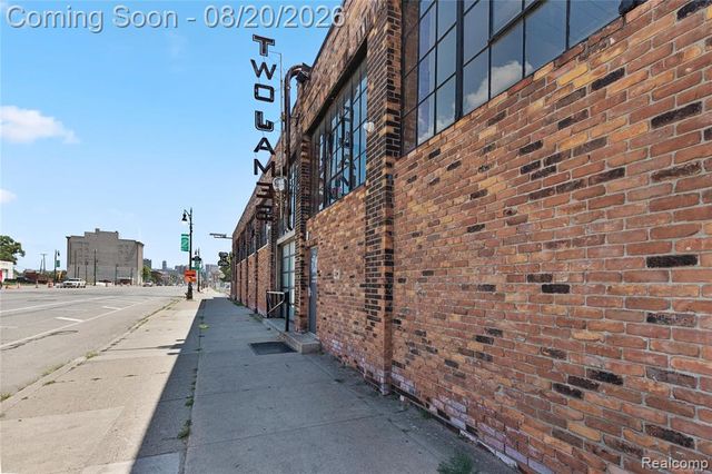 2221 Wabash Street, Detroit, MI 48216