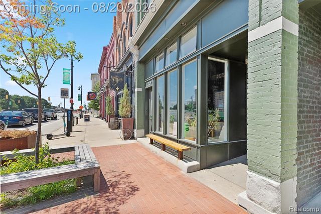 2221 Wabash Street, Detroit, MI 48216