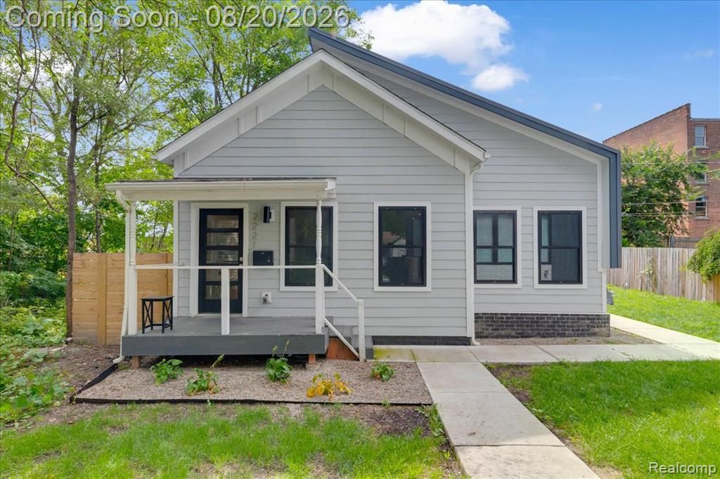 2221 Wabash Street, Detroit, MI 48216
