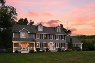 7 Primrose Lane, Salem, NH 03079
