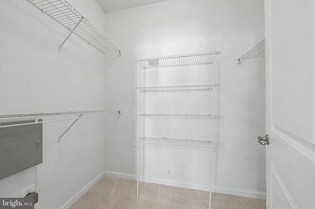 7458 BRUNSON CIR, Gainesville, VA 20155