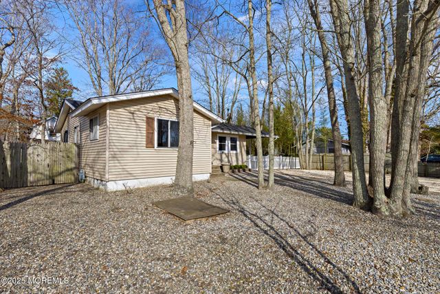 132 Chestnut Street, Little Egg Harbor, NJ 08087