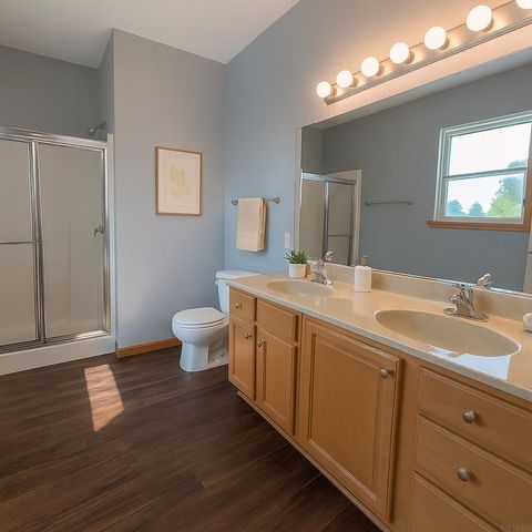 2404 Erik Road, Cedar Falls, IA 50613