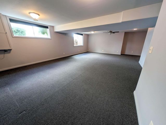 2404 Erik Road, Cedar Falls, IA 50613