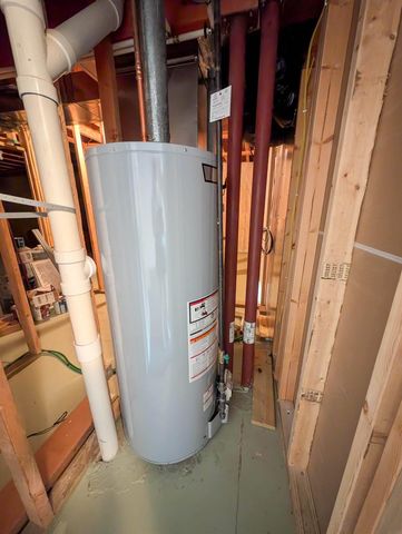 2404 Erik Road, Cedar Falls, IA 50613