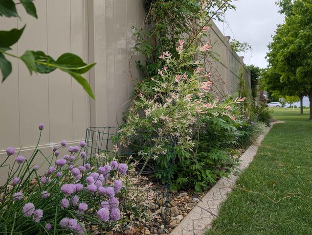 2404 Erik Road, Cedar Falls, IA 50613