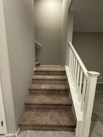 8685 Apostle Beach Avenue, Las Vegas, NV 89148