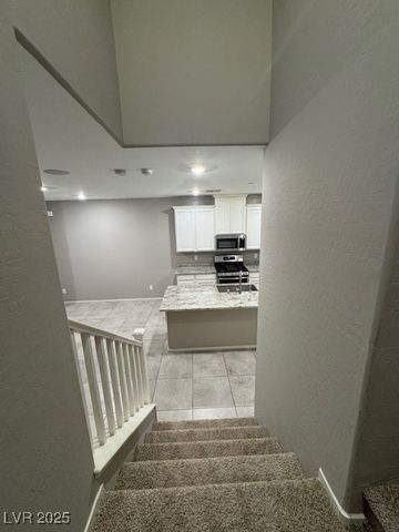 8685 Apostle Beach Avenue, Las Vegas, NV 89148