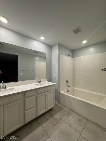 8685 Apostle Beach Avenue, Las Vegas, NV 89148