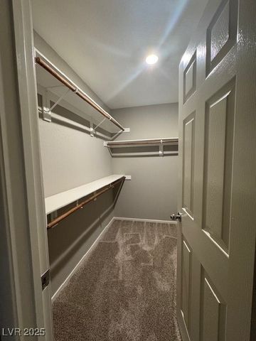 8685 Apostle Beach Avenue, Las Vegas, NV 89148