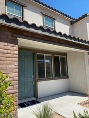 8685 Apostle Beach Avenue, Las Vegas, NV 89148