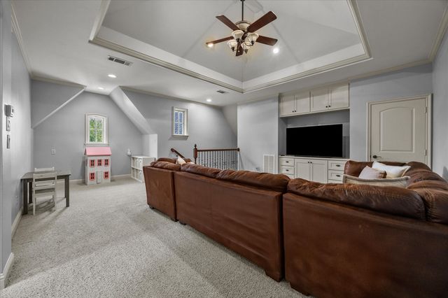 15 Wimbledon Court, Heath, TX 75032