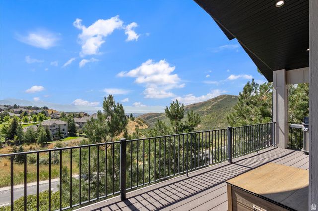 1536 E TRAIL CREST CT, Draper, UT 84020